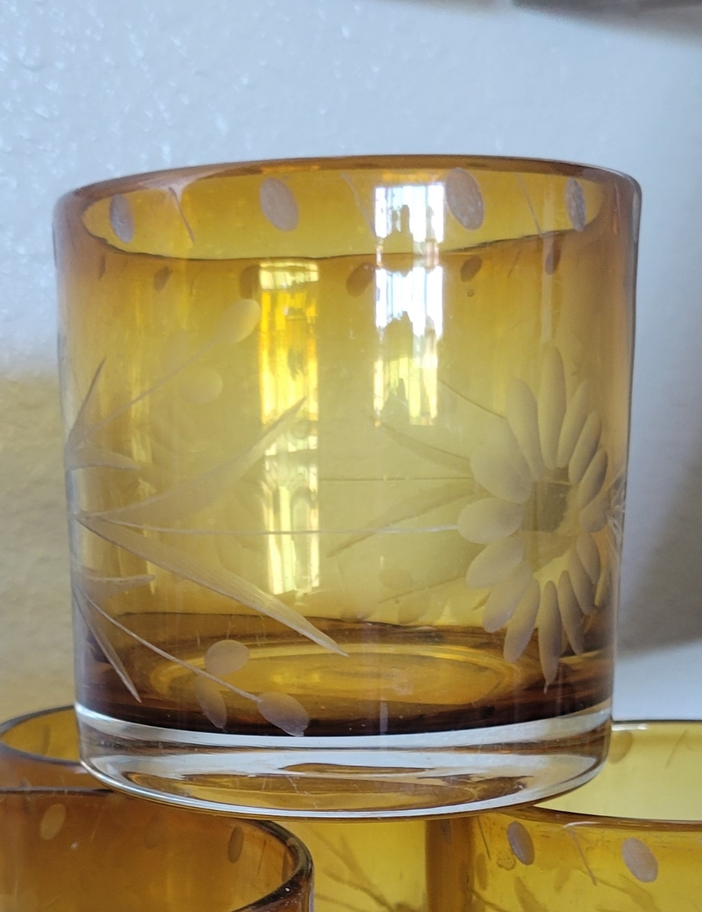 Bobby Flay Amber Etched Glass Tumbler - Floral Pattern BFZ1